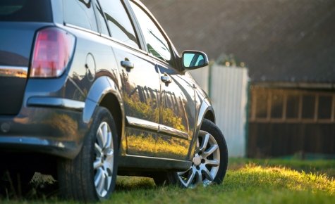 13 seater Maxi Taxi Perth for group travel and events